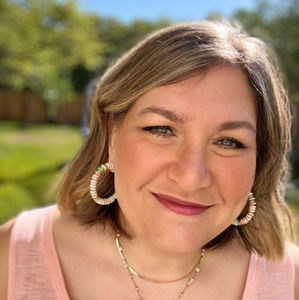 Meet your Posher, Lindsee